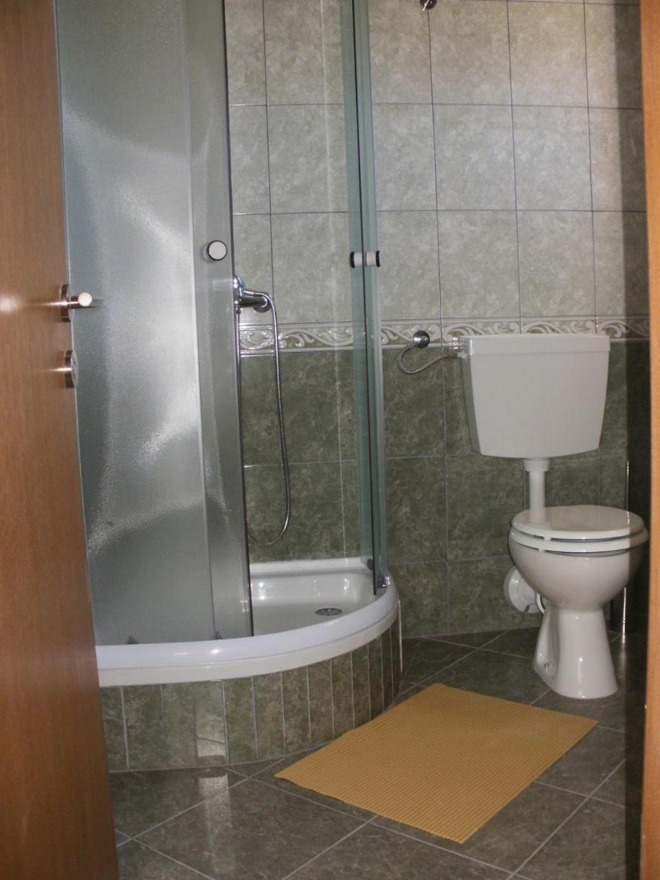 Apartments Antonija - Fitness Vinišće 외부 사진