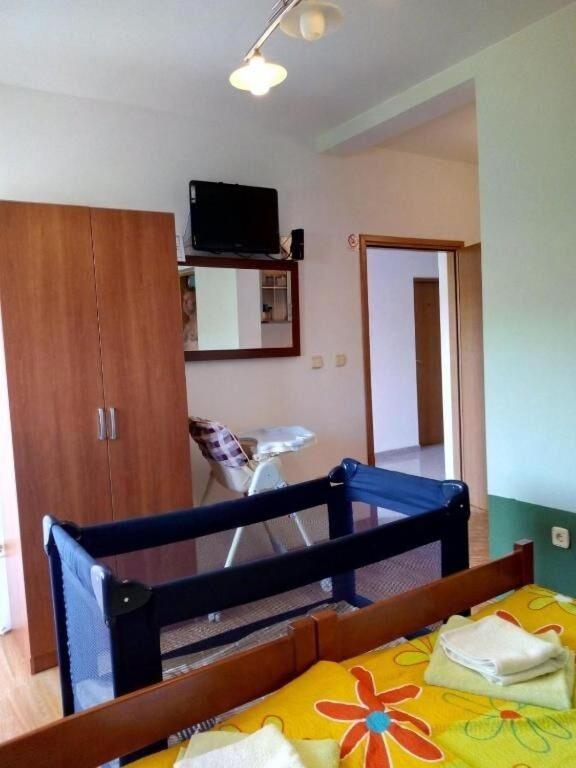 Apartments Antonija - Fitness Vinišće 외부 사진