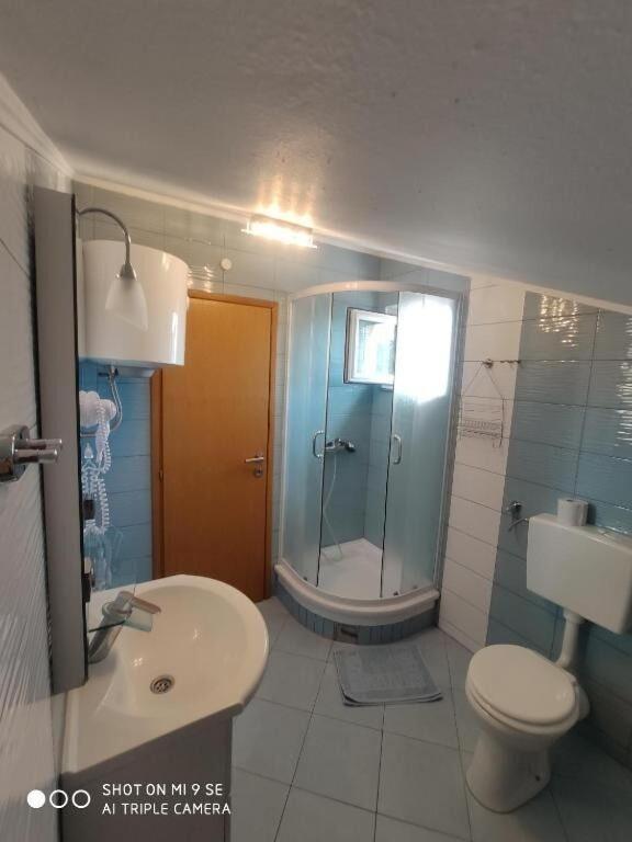Apartments Antonija - Fitness Vinišće 외부 사진